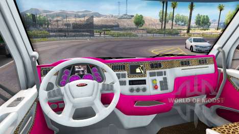 Piel de Niña Edición Peterbilt tractor