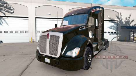 La piel del FC Bayern Munchen en un Kenworth tractor