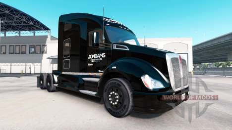 La piel JonBams en un Kenworth tractor
